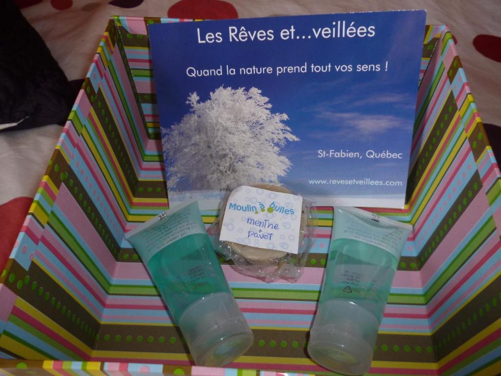 Les Reves Et Veillees 호텔 생-파비앙 객실 사진